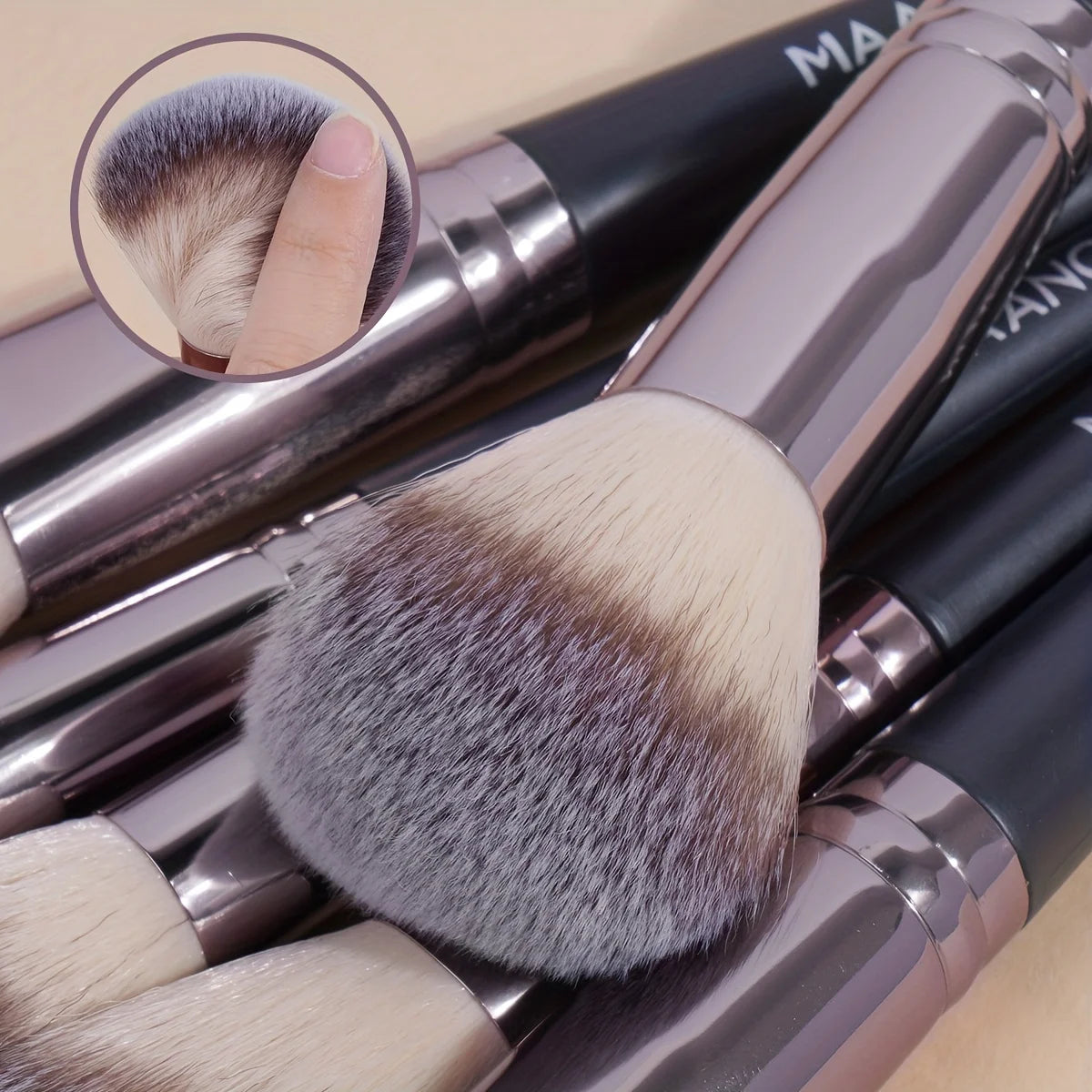 MAANGE-Ensemble de pinceaux de maquillage professionnels, outils de beauté avec sac, fond de teint, correcteur pour les yeux, poudre de fard à joues, 30 pièces